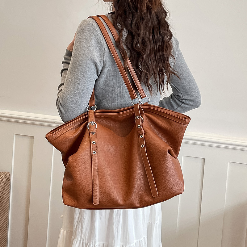 Rivet Women handbag Soft PU le - Leatherwork Rivets review and price